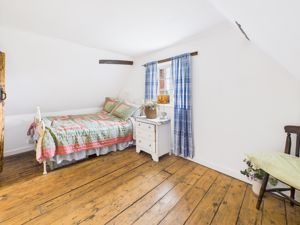 Bedroom- click for photo gallery